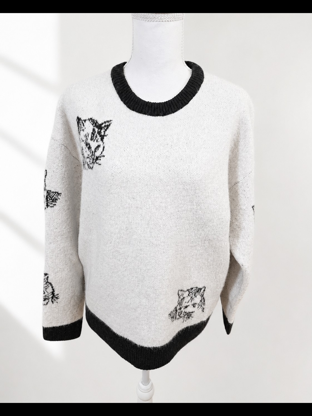 Soft ivory-gray heathered knit sweater NWT - Picture 2 of 7